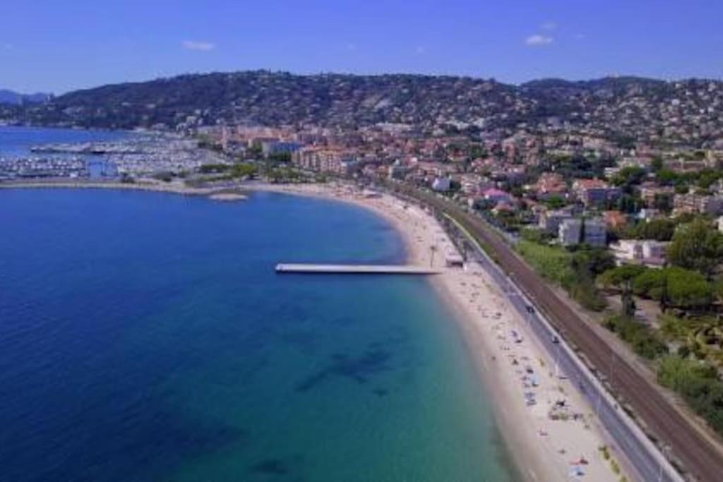 Appartement Port Azur à Vallauris Extérieur photo