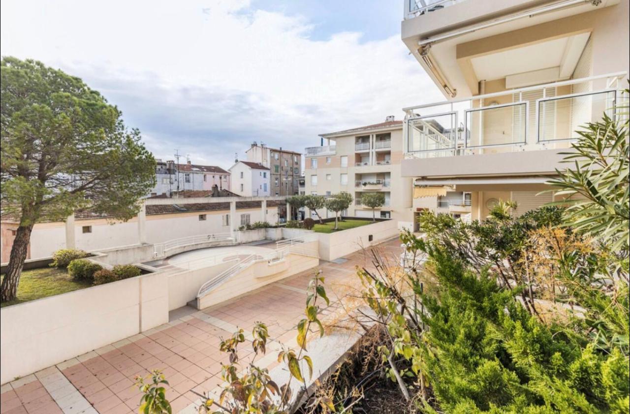 Appartement Port Azur à Vallauris Extérieur photo